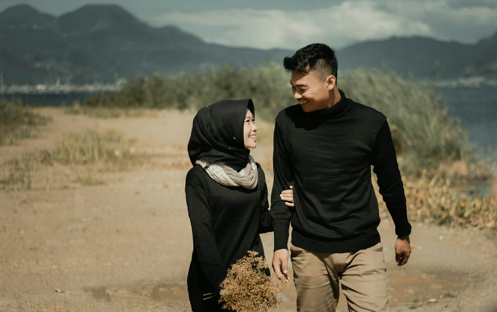 Couple talking together as they prepare for an IVF psychological assessment in Kuala Lumpur